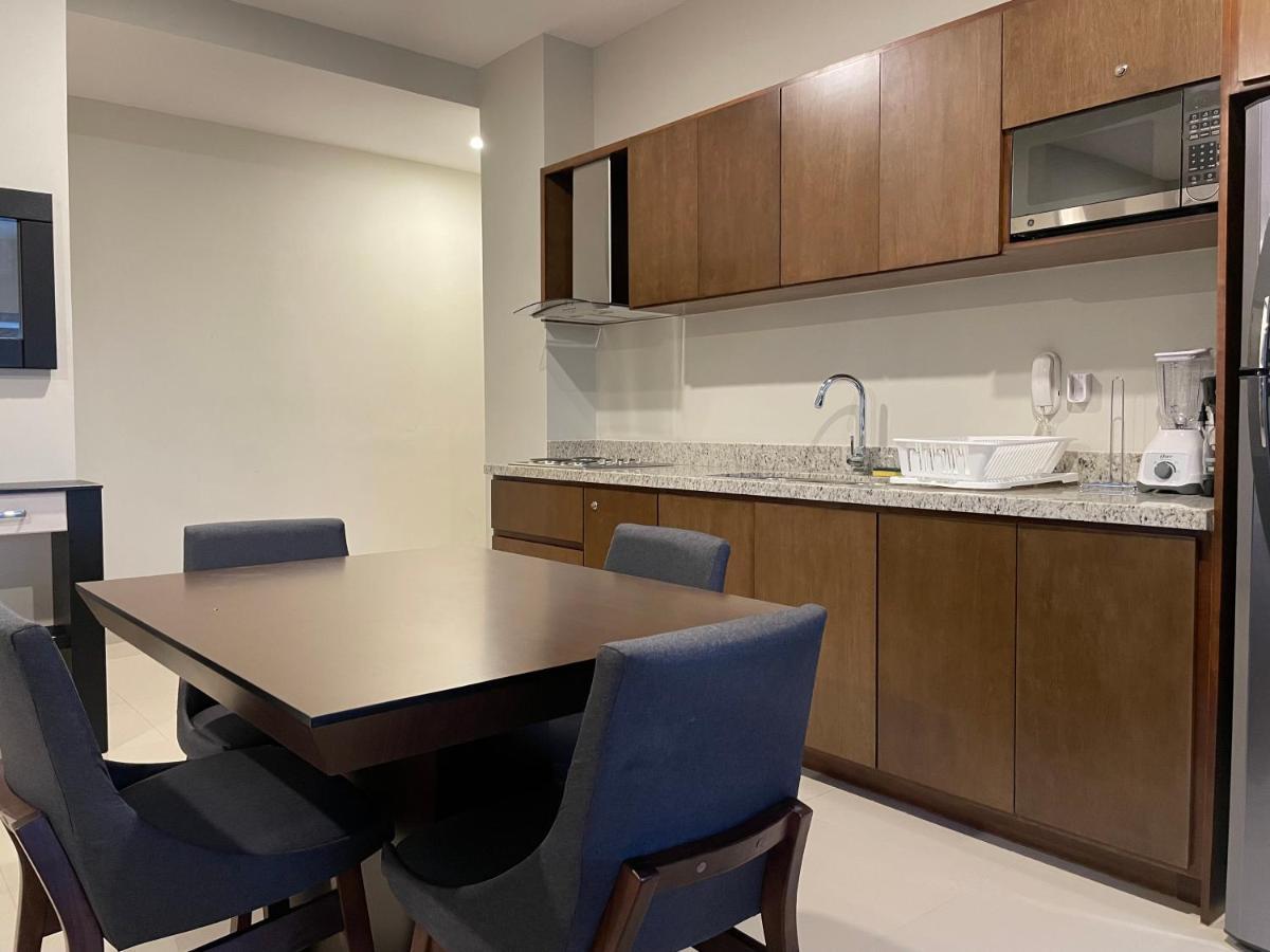 Paseo Lomas, Muy Centrico Y Equipado A 5 Min Playa Apartment Mazatlan Exterior photo